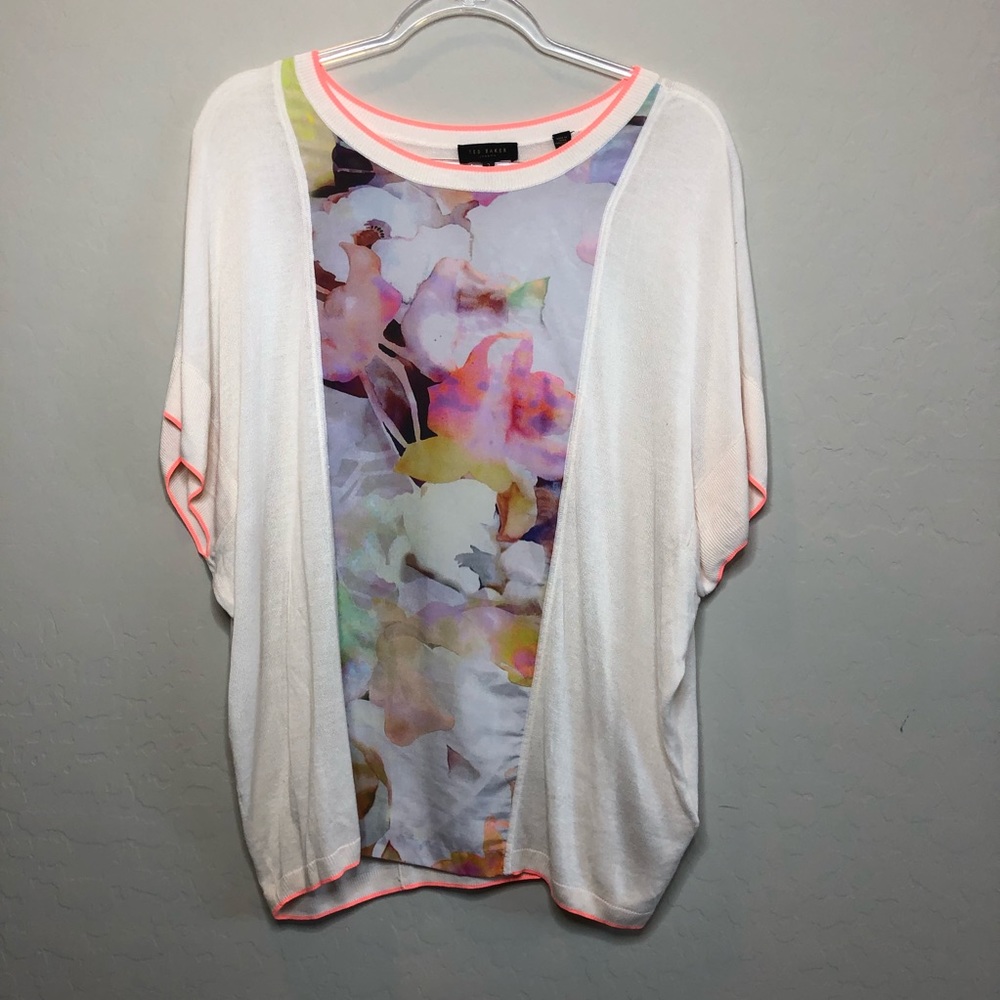 Ted Baker London Floral Blouse E1